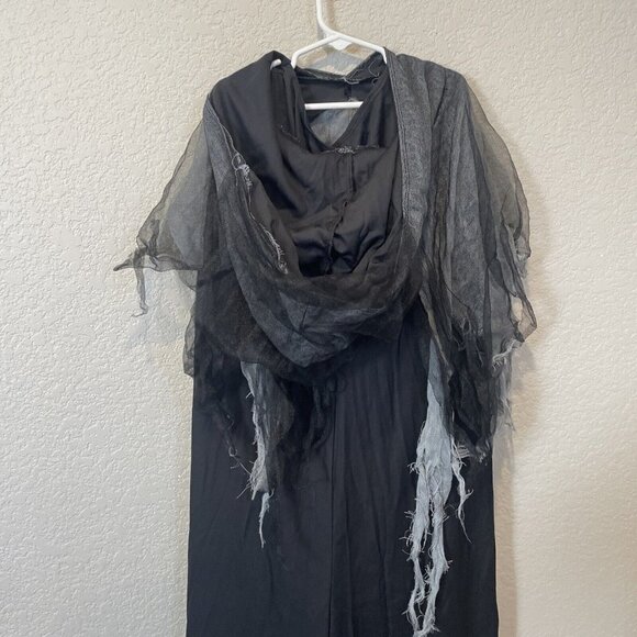 Girls Size Medium 12-14 Miss Reaper Tween Halloween Costume Dress Cape Chain - Picture 8 of 12
